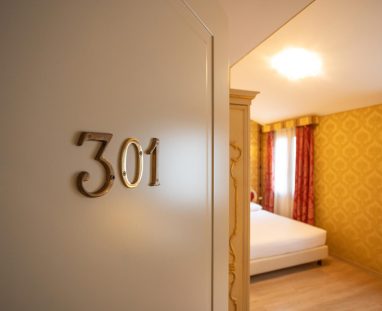 duomo-boutique-hotel-camere-red-room-002